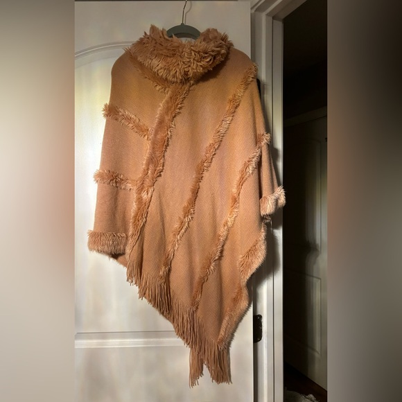 PInklicious Shawl - Picture 3 of 3